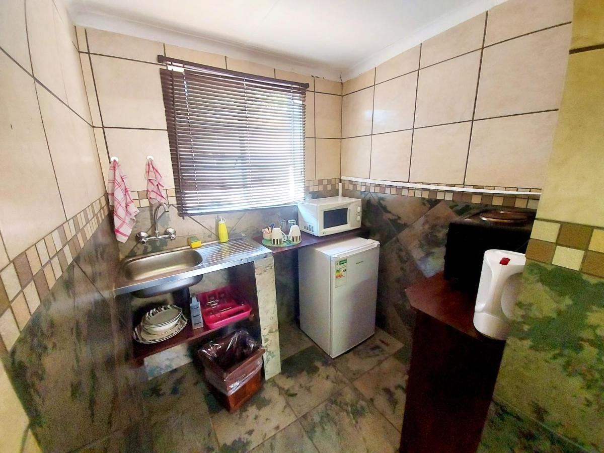 Sundown Lodge Komatipoort Bilik gambar